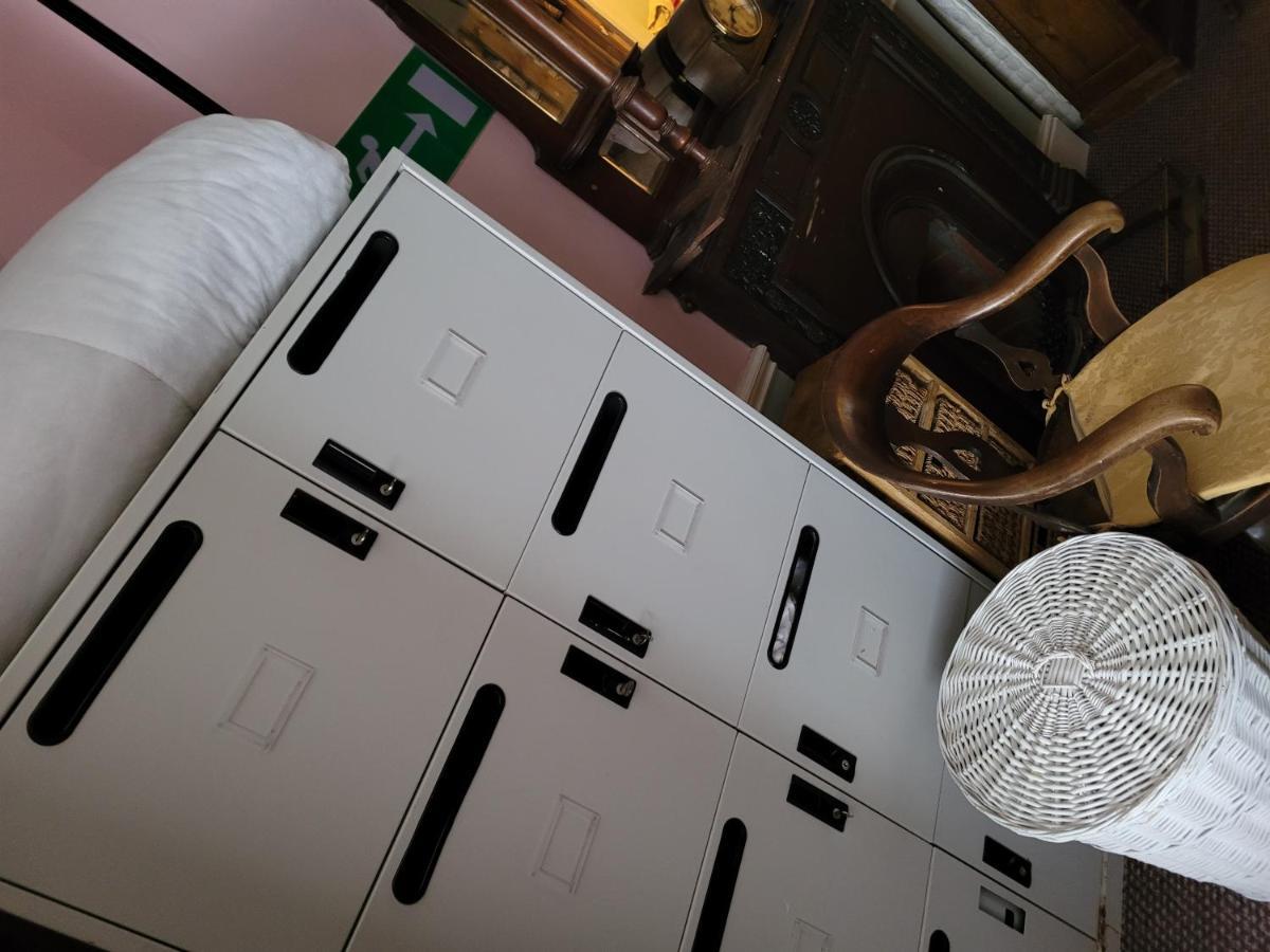 Les Fleurs Accommodation 도버 외부 사진