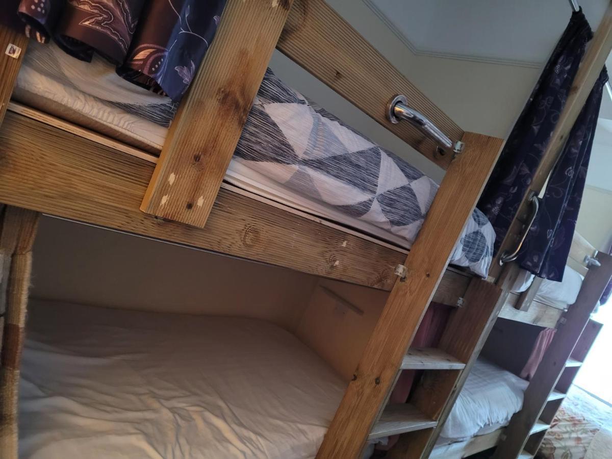 Les Fleurs Accommodation 도버 외부 사진